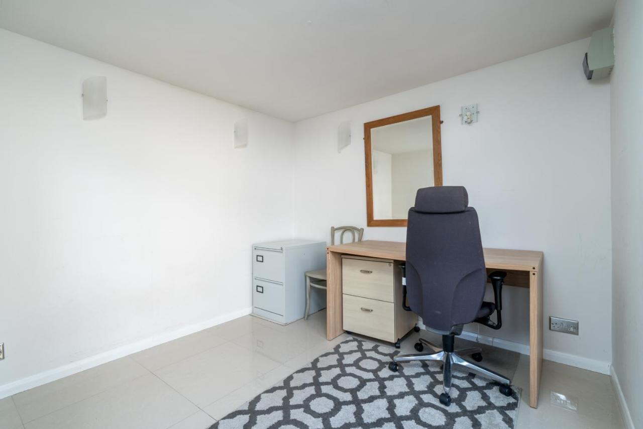 Gorgeous Flat With Garden In Battersea Leilighet London Eksteriør bilde